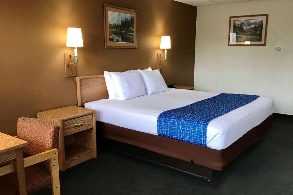 Travelodge By Wyndham Powell Ngoại thất bức ảnh