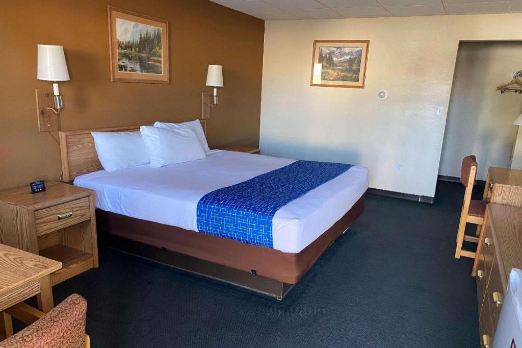 Travelodge By Wyndham Powell Ngoại thất bức ảnh