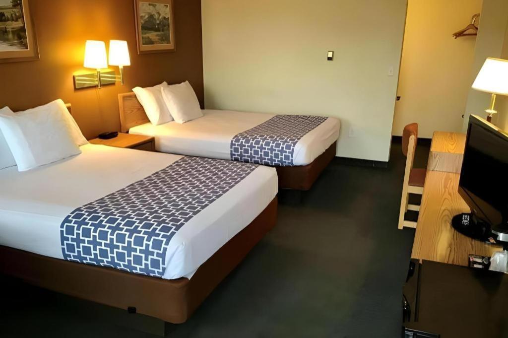 Travelodge By Wyndham Powell Ngoại thất bức ảnh