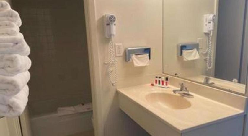 Travelodge By Wyndham Powell Ngoại thất bức ảnh