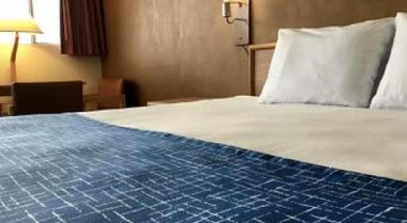 Travelodge By Wyndham Powell Ngoại thất bức ảnh
