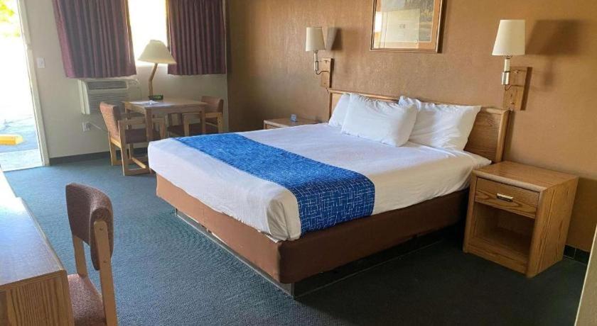 Travelodge By Wyndham Powell Ngoại thất bức ảnh