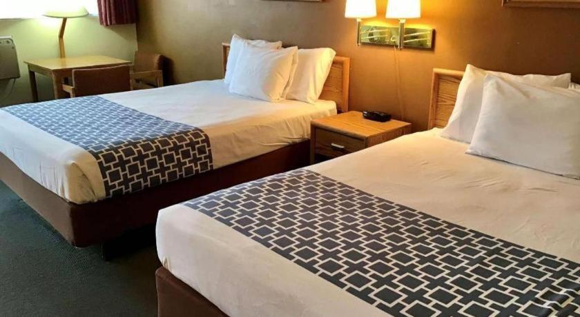 Travelodge By Wyndham Powell Ngoại thất bức ảnh